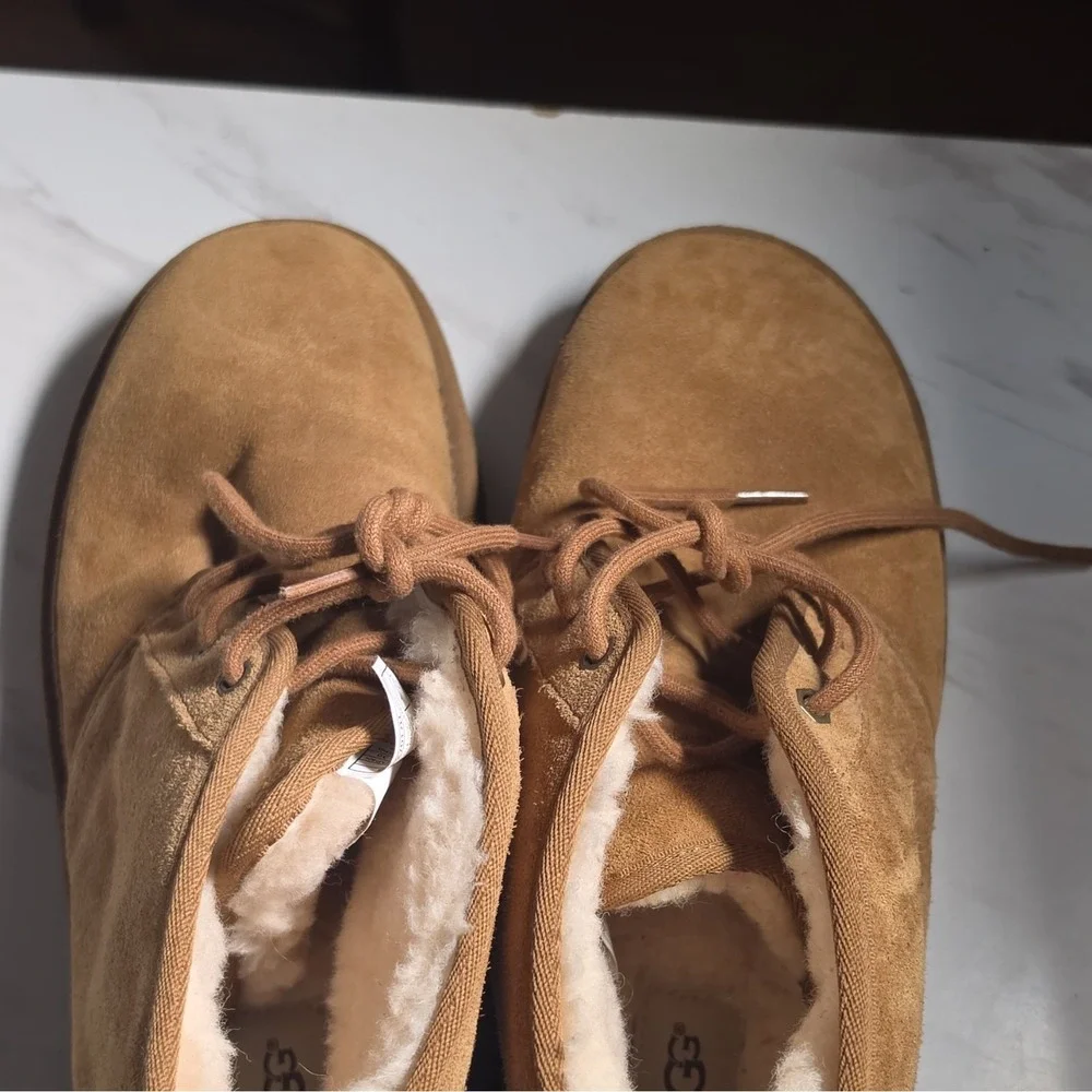 Size 12 UGG Men's Brown Suede Sheepskin Lined Lace-Up Chukka Ankle Boots